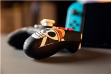 Konix One Piece Nintendo Switch/PC Controller - Black (SWITCH/PC)