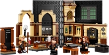 LEGO® Harry Potter™ 76397: Hogwarts™ Moment: Defense Class
