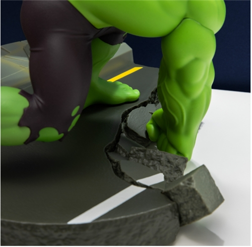 Marvel - Hulk Diorama Lamp